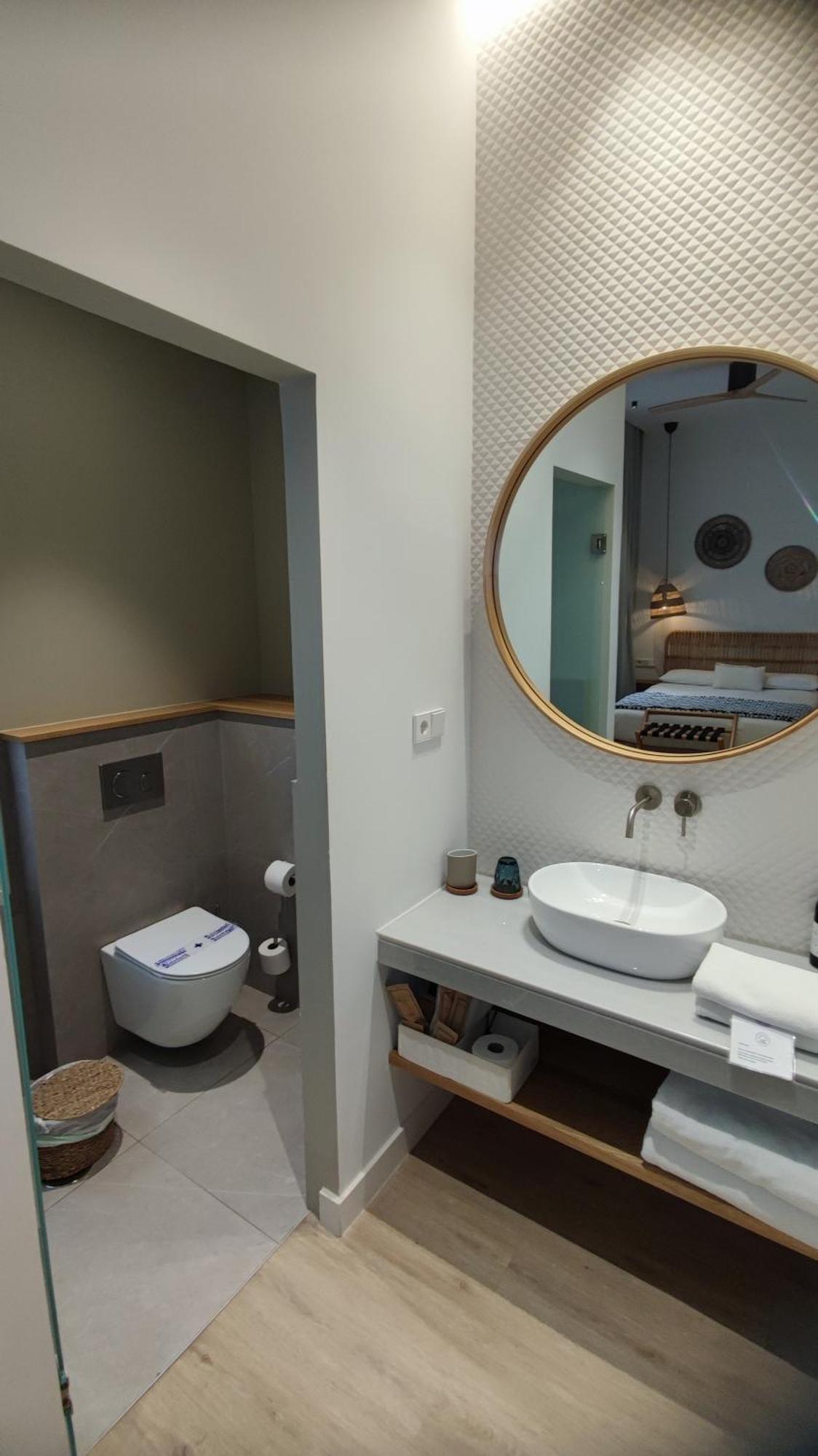 מדריד Casa Du Soleil Hostal Boutique מראה חיצוני תמונה