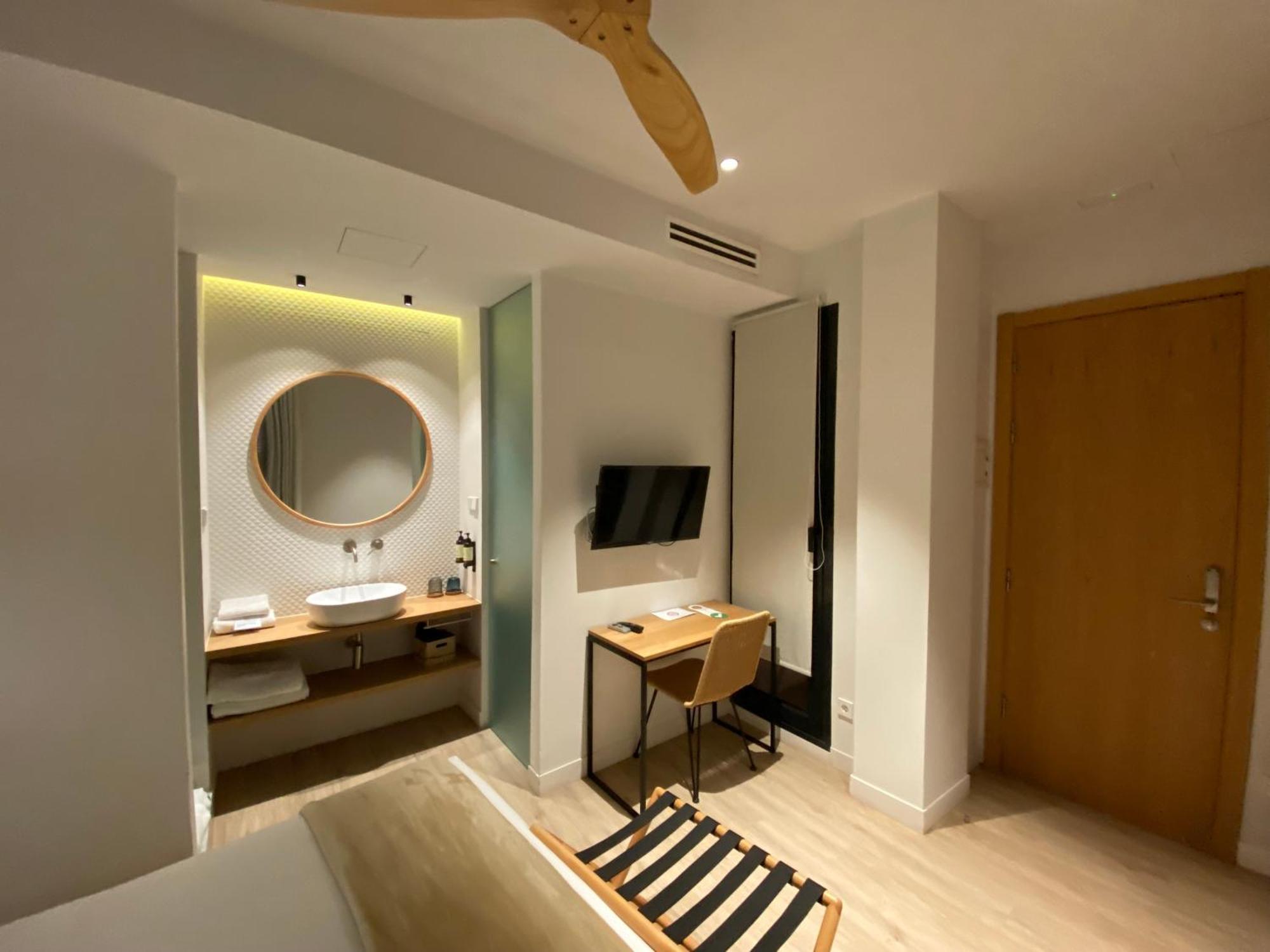 מדריד Casa Du Soleil Hostal Boutique חדר תמונה