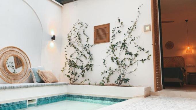 מדריד Casa Du Soleil Hostal Boutique מראה חיצוני תמונה